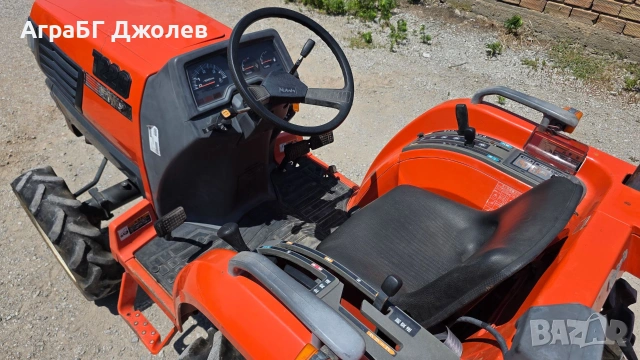 Японски трактор Kubota T220 с фреза, 4x4, 22 кс., АграБГ Джолев, снимка 9 - Селскостопанска техника - 55118686