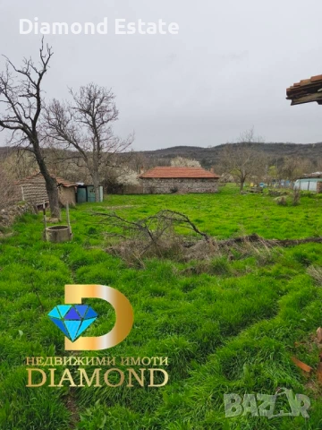 Двуетажна къща в село Езерово, обл. Пловдив, снимка 8 - Къщи - 54112127