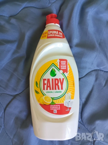 Течен препарат за съдове с лимон Fairy