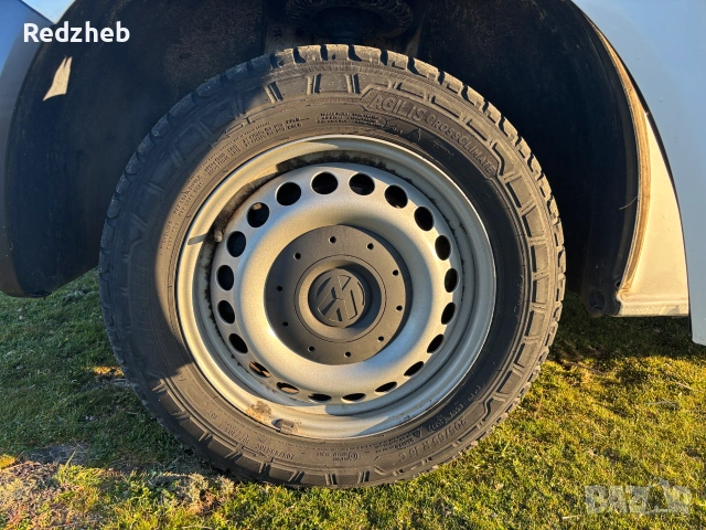 VW Transporter T5 2.0 TDI – 75 kW – 2014 г. – 230 000 км, снимка 10 - Бусове и автобуси - 55184323