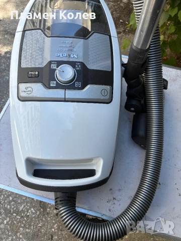 Miele прахосмукачка, снимка 2 - Прахосмукачки - 54901487