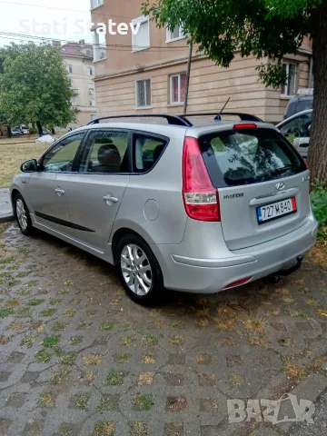 лек автомобил Хюндай , снимка 6 - Автомобили и джипове - 55380625
