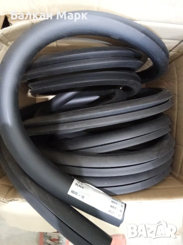 Професионален защитен кант (буртик) за лодки и кейове – Tessilmare BUMP! 53 mm, снимка 3 - Аксесоари и консумативи - 55119637