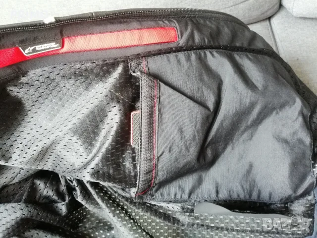 Кожено мото яке Alpinestars GP Plus R v2 Airflow – Размер 54 + Протектор, снимка 6 - Аксесоари и консумативи - 55394864