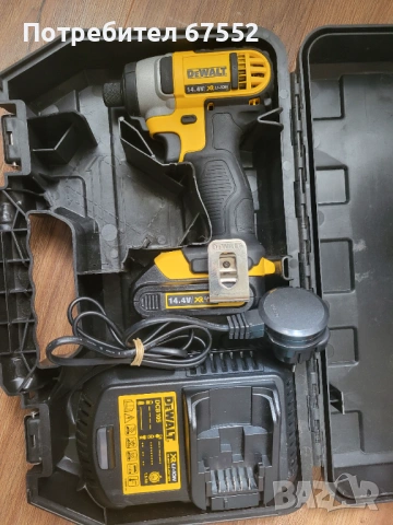 Оригинален четков импакт Dewalt DCF835 с бат , зарядно и куфар. 65€. (цената е крайна)
