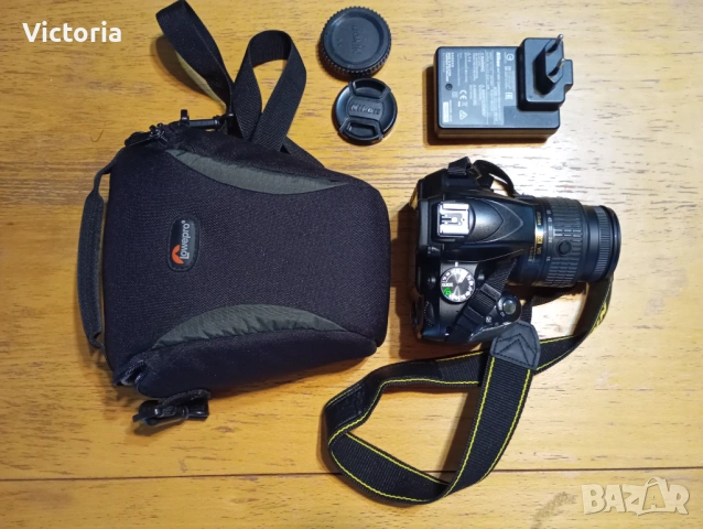 Фотоапарат Nikon D3300, снимка 3 - Фотоапарати - 54564465