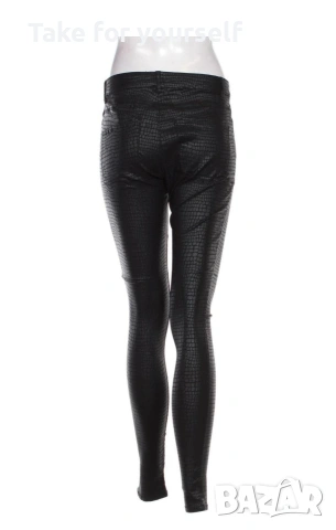 Vero Moda Дамски черен панталон, снимка 3 - Панталони - 54643232
