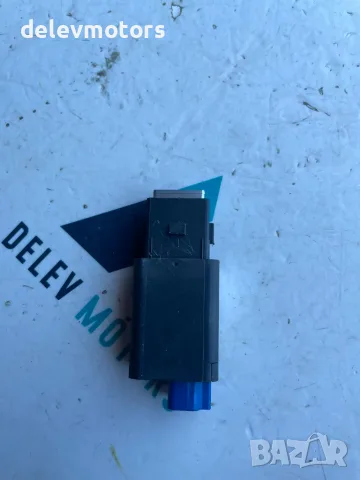 9835062880, 98328996DX USB конектор от Citroen C4 3B 1.5 Blue HDI, 131 ph., engine YHZB, 5 000 km, снимка 2 - Части - 55460241