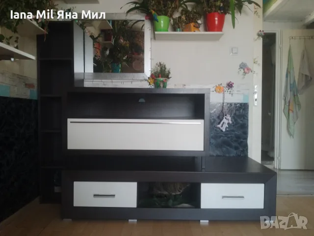 Продавам холна секция ЧЕРНО-БЯЛО от 5 части в много добро състояние., снимка 5 - Секции и витрини - 55320609