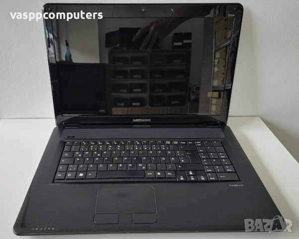 Medion Akoya E7216 (MD98550) / 17.3" / i5-480M / 6GB RAM / 120GB SSD + 250GB HDD, снимка 2 - Лаптопи за дома - 54622452