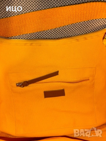 Дамска чанта ESPRIT, снимка 5 - Чанти - 54151866