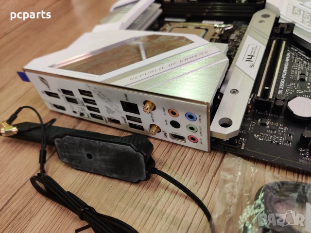 Комбо ASUS ROG STRIX Z690-A GAMING WIFI D4+12600K+NZXT Z53, снимка 2 - Дънни платки - 54917220
