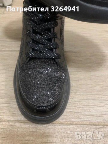 Дамски нови пролетни кецове