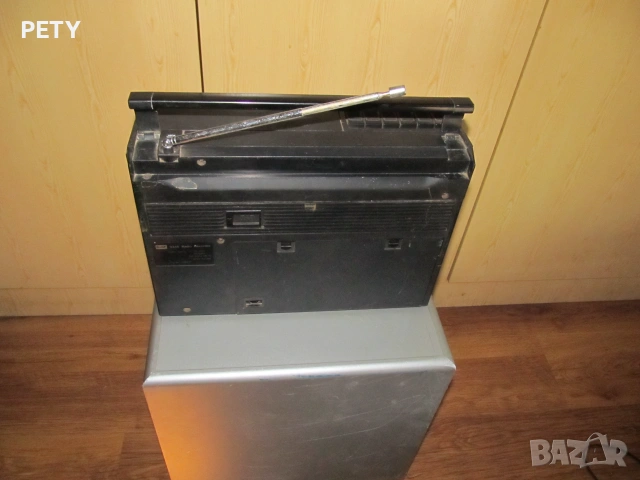 радиокасетофон BASF 9346, снимка 3 - Радиокасетофони, транзистори - 54991729