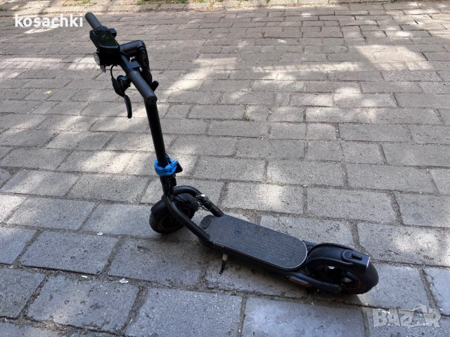 Тротинетка Navee N65 на части