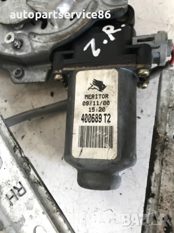 Мотор за стъклоповдигач на задна дясна врата за Nissan Almera N16 (2003) 400689T2, снимка 2 - Части - 54366540