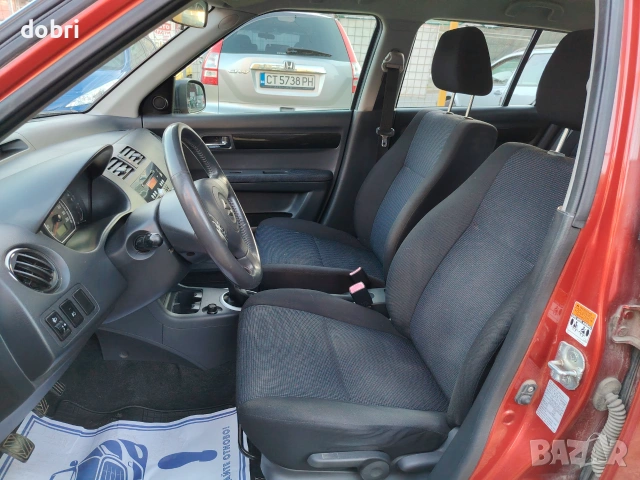 Сузуки суиф 1.3 бензин 90кс с верига 4х4, снимка 11 - Автомобили и джипове - 54998896