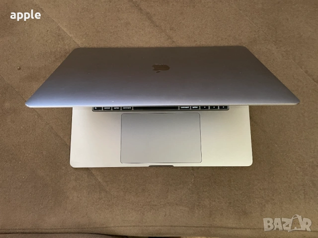 КАТО НОВ 16" Core i9 MacBook Pro A2141 (2019) Space Gray-i9/16GB RAM/1TB SSD, снимка 6 - Лаптопи за работа - 54082870