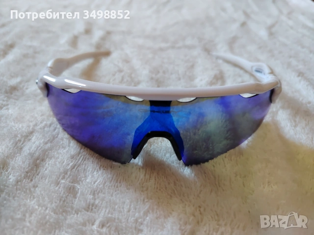 продавам очила Okley , снимка 2 - Слънчеви и диоптрични очила - 54560493