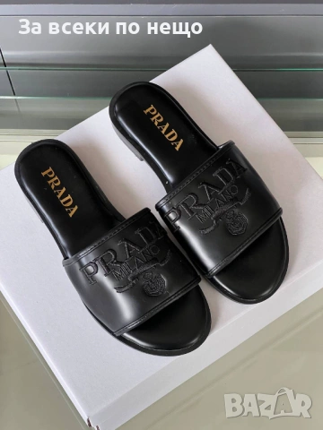 Prada Дамски Черни Чехли Прада Код SK1473