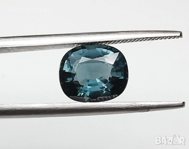  Рядък кристално чист естествен зелено-син турмалин 1,82 карата! Сертификат!