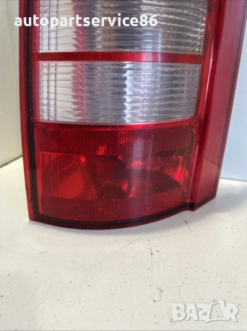 Заден десен стоп за Chrysler Grand Voyager (2011) 05113202aa, снимка 2 - Части - 54606168