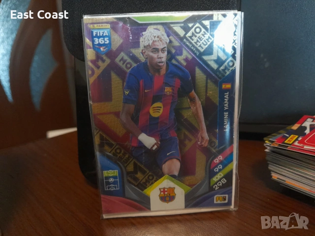 Изгодно Lot Panini Barcelona Барса Барселона 10 пъти Левандовски, рядка на Ямал, снимка 2 - Фен артикули - 54996259