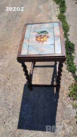 Малка помощна масичка с плочки, снимка 2 - Маси - 54121088