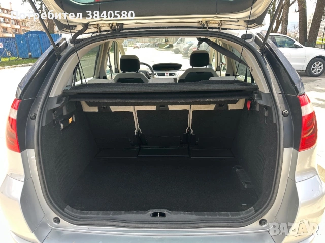 Citroen C4 Picasso 1.6 HDi, снимка 12 - Автомобили и джипове - 54159814