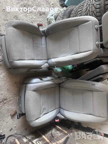 Седалки за VW Touran -2008год, снимка 3 - Части - 54555571