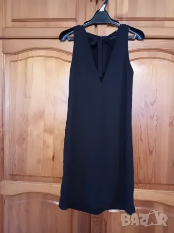 Елегантна черна рокля от H&M, снимка 2 - Рокли - 55467063