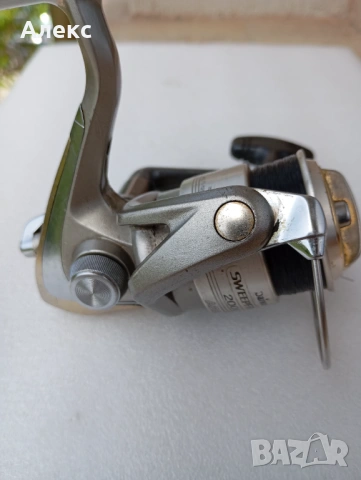 daiwa sweepfire -A 2000, снимка 2 - Макари - 54500817