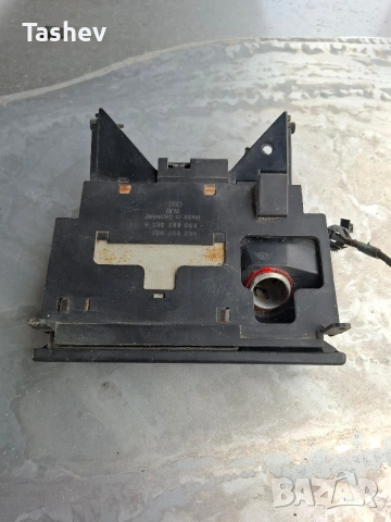 Пепелник за Audi 80