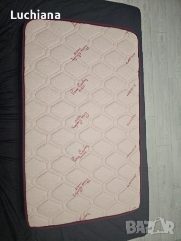 Magniflex Бебешки двулицев матрак Pierre Cardin 65/110см, снимка 2 - Детски матраци - 54568173