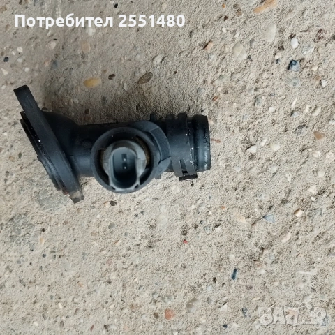 Воден фланец / изход антифриз VW Пасат Б6 2.0 TDI, снимка 3 - Части - 54660314
