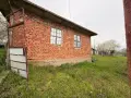 Продавам имот със сграда,гараж и парцел в с.Червена вода област Русе, снимка 8
