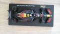 RED BULL - F1 RB16 HONDA TEAM N 33 Winner Abu Dhabi GP 2020 Max VERSTAPPEN - With pilot and showcase, снимка 6