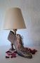 Настолна лампа „Vintage Shoe“ – Авторска изработка, снимка 2