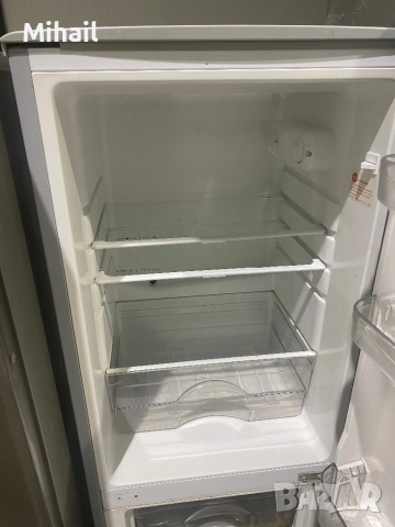 Хладилник с фризер Exquisit KGC145-50-E-040F Inox – 142 л, Немски, LED осветление, снимка 4 - Хладилници - 54859341