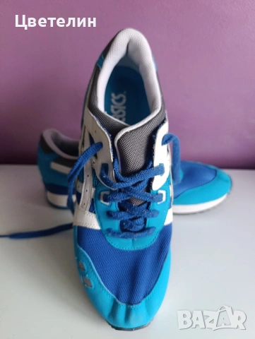 Маратонки Asics