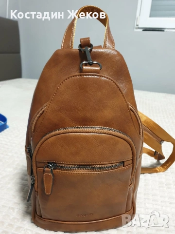  Нова. Дамска оригинална раница/чанта за през рамо (sling bag) RAVUO., снимка 3 - Чанти - 54963161