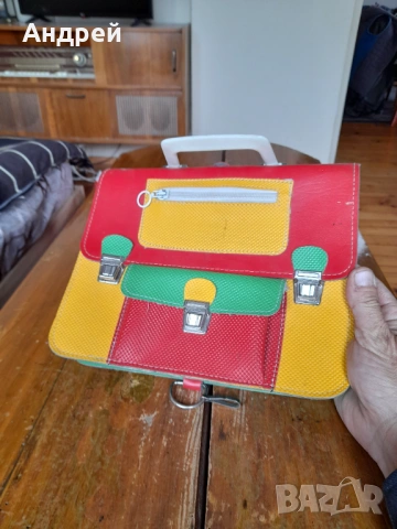 Стара ученическа чанта #17, снимка 2 - Други ценни предмети - 54070742