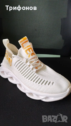 Мъжки маратонки 44 номер , снимка 4 - Маратонки - 54268380