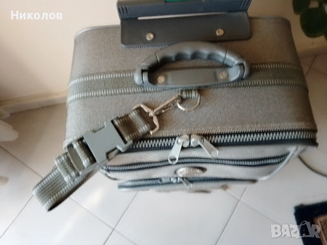 Куфар  "олекотен 3кг" 2бр колелца 60/38/20см  "15€"нов!+Доставка!, снимка 8 - Куфари - 55243827