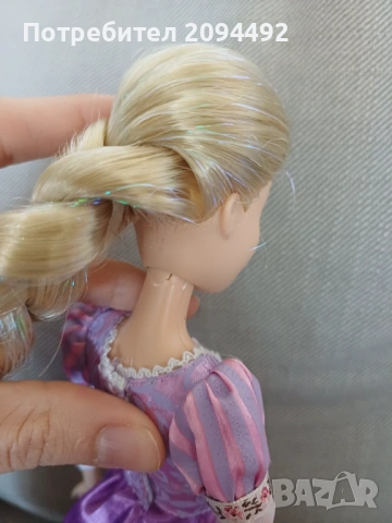 Оригинална Дисни Кукла Рапунцел Dsiney Store от 2010, снимка 4 - Кукли - 54281268