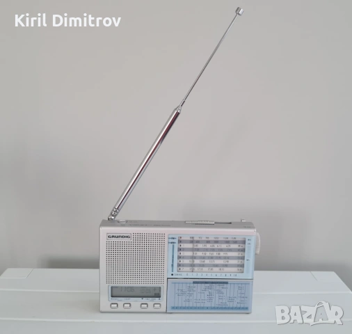 Grundig Yaht Boy 218, снимка 3 - Радиокасетофони, транзистори - 54352671