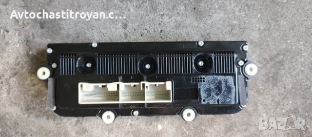 Панел Климатроник VW Golf 5 -30, снимка 2 - Части - 54916918