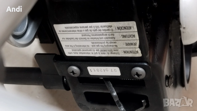 Офис столове Steelcase сиво и черно дамаска, снимка 8 - Столове за офис - 54356720