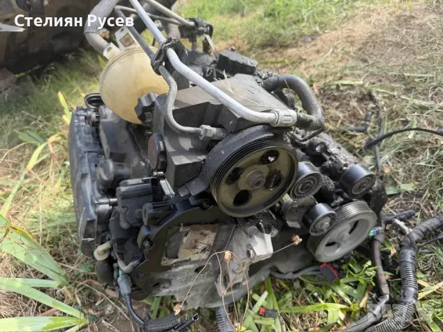цял двигател    за  peugeot 206 или partner  1.4 hdi 67кс   - цена 200 евро  всичко от снимката демо, снимка 10 - Части - 55314645