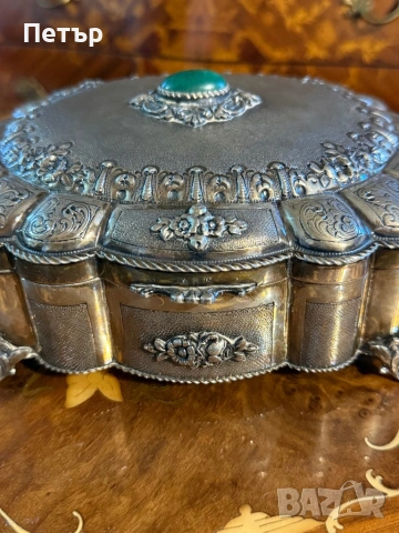 Старинна сребърна кутия, снимка 3 - Антикварни и старинни предмети - 54477445